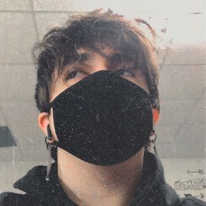 Meet your Posher, Zora